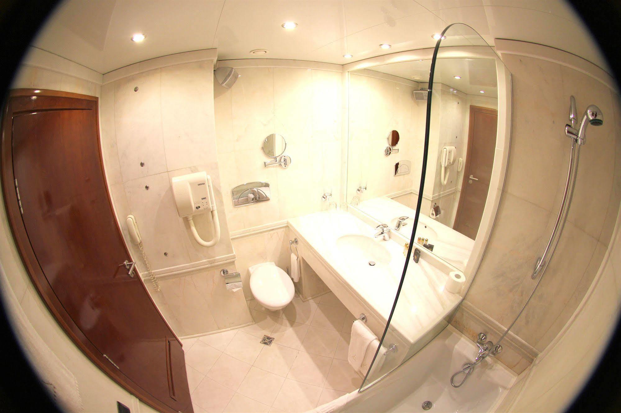 Anel Hotel